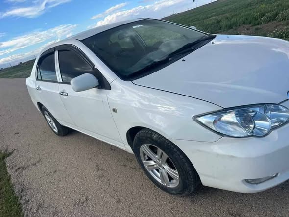 بي واي دي اف 3 2012 - صورة 3