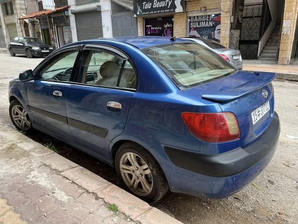 كيا ريو 2006 - صورة 2