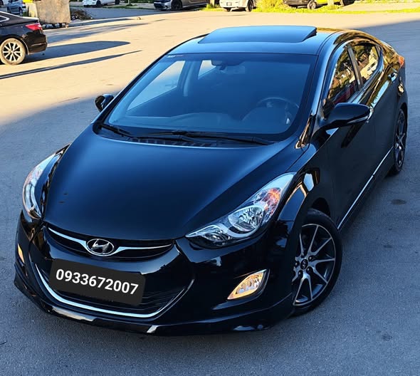 هيونداي افانتي 2012 - صورة 1