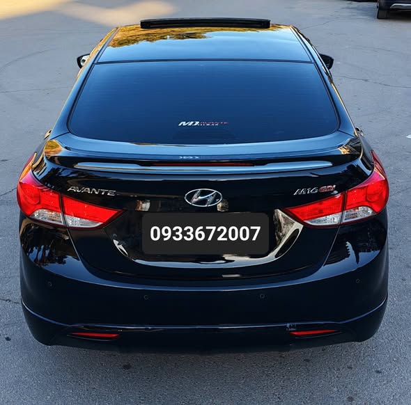 هيونداي افانتي 2012 - صورة 3