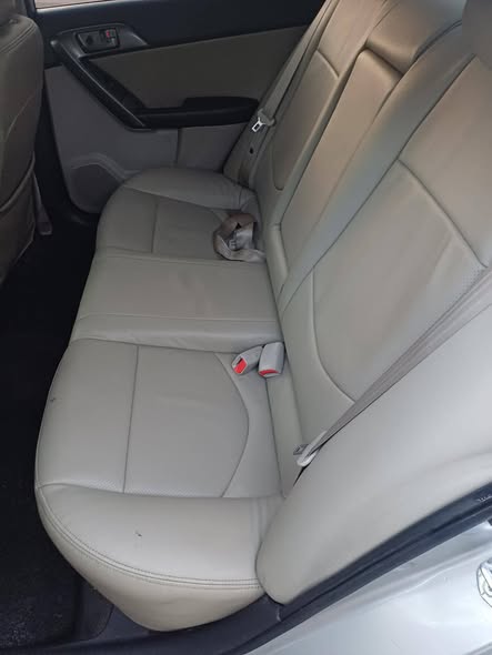 كيا سيراتو 2010 - صورة 2