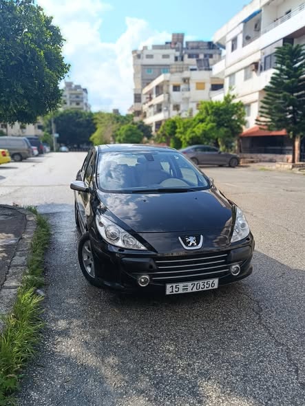 بيجو 307 2007 - صورة 1