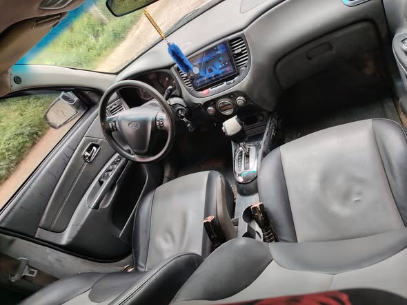 كيا ريو 2006 - صورة 4