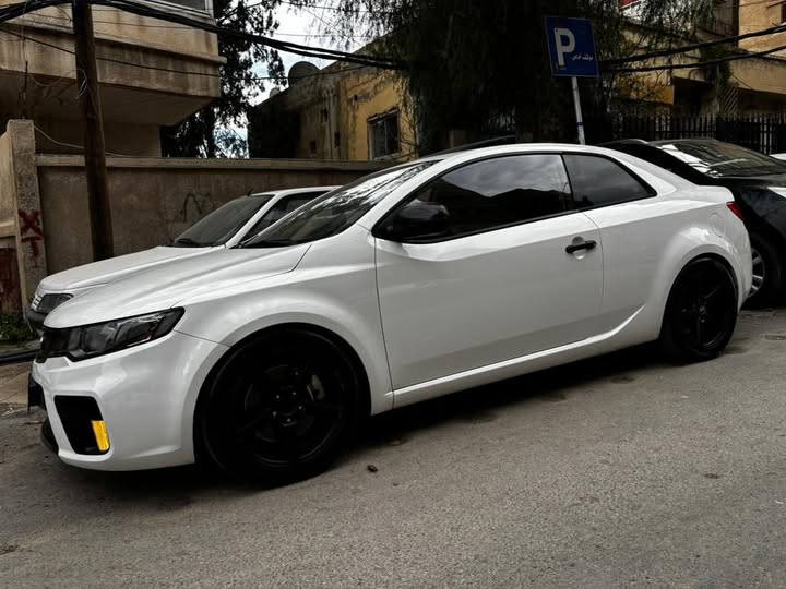 كيا فورتي 2011