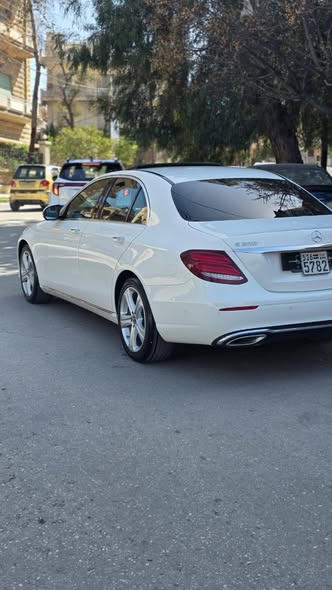 مرسيدس E 200 2017 - صورة 1