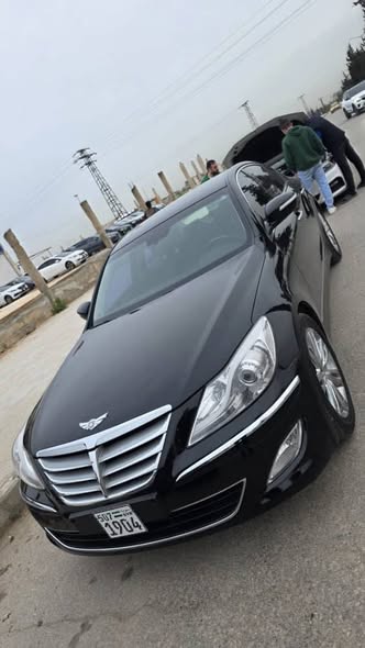 هيونداي جينيسيس 2013 - صورة 2