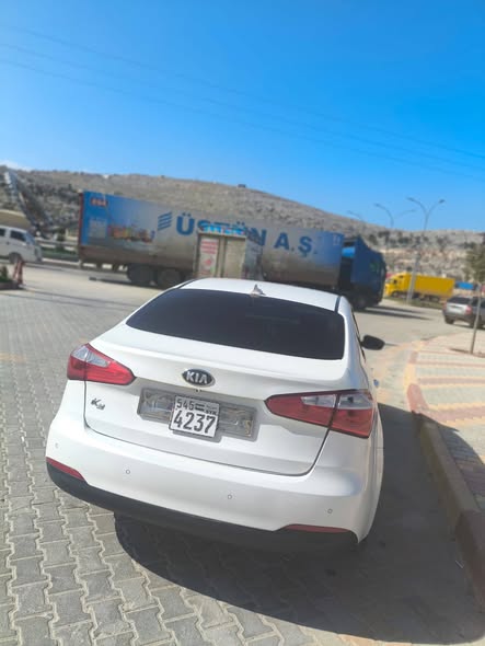 كيا كيه 3 2015 - صورة 4