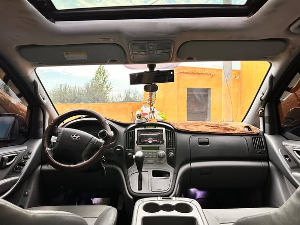 هيونداي اتش 1 2010 - صورة 2