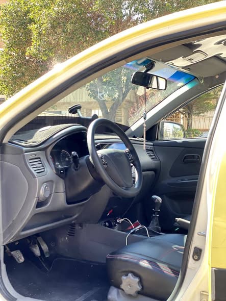 كيا ريو 2010 - صورة 2