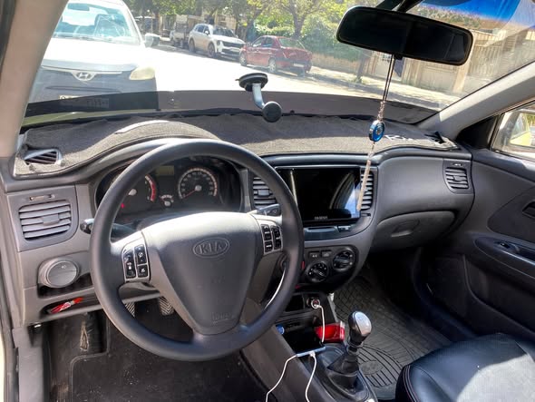 كيا ريو 2010 - صورة 5