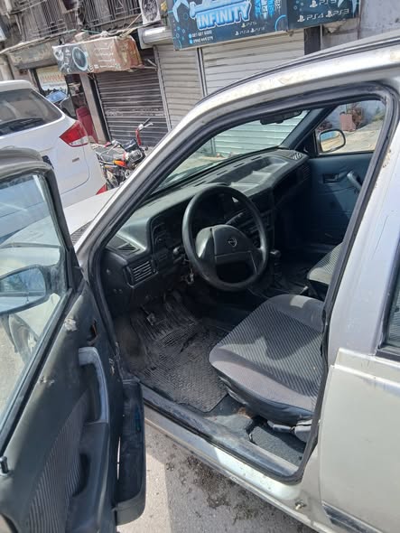 دايو رايسر 1993 - صورة 4