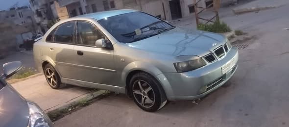 شيفروليه لاسيثي 2003 - صورة 1