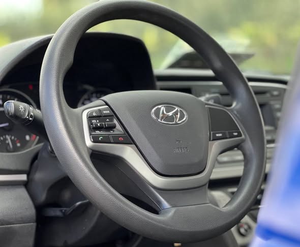 هونداي أفانتي 2017 - صورة 2