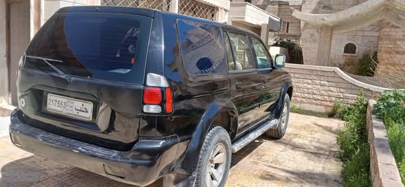 ميتسوبيشي باجيرو 2005 - صورة 4