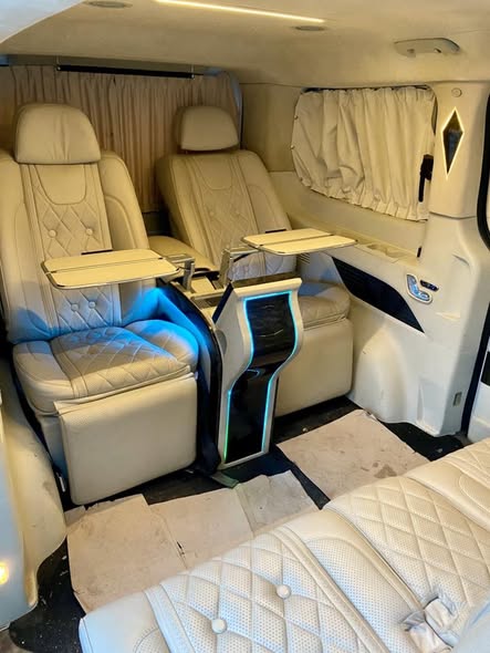 هيونداي ستاريا 2023 - صورة 3