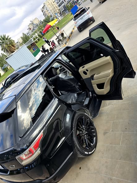 رنج روفر سبورت 2016 - صورة 3