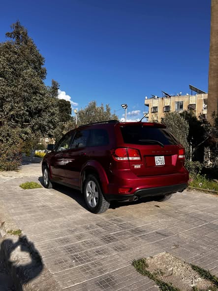 دودج جورني 2012 - صورة 5