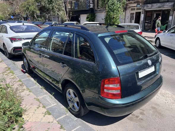 سكودا فابيا 2005 - صورة 2