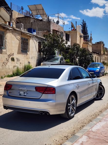 أودي S8 2014 - صورة 2