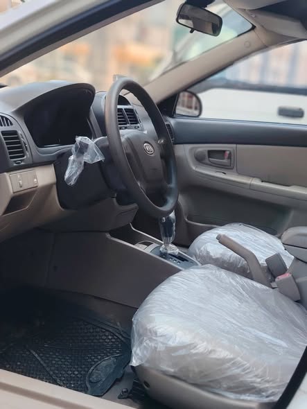 كيا سيراتو 2008 - صورة 5