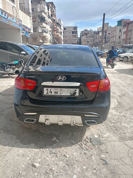 هيونداي افانتي 2009 - صورة 2