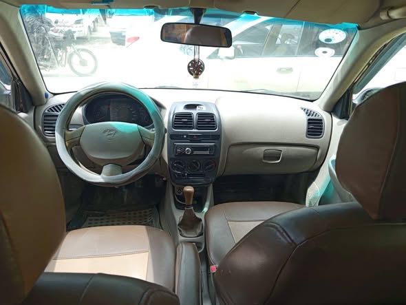 هيونداي فيرنا 2009 - صورة 5