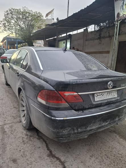 بي ام دبليو 740 2004 - صورة 4