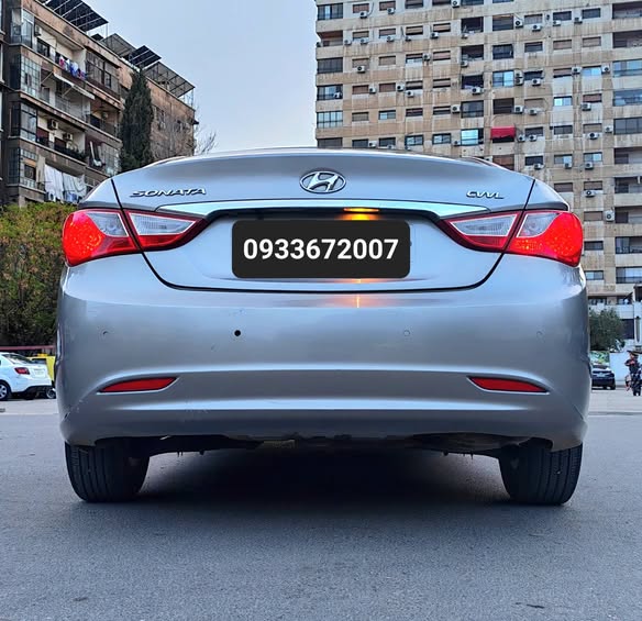 هيونداي سوناتا 2012 - صورة 2