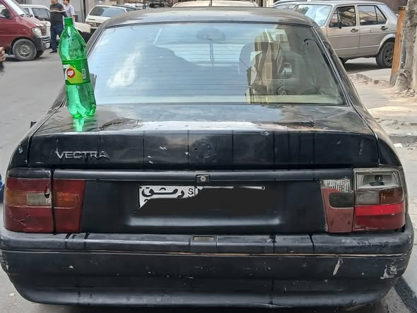 أوبل فيكترا 1992 - صورة 5