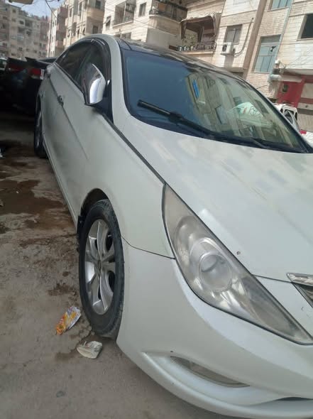 هيونداي سوناتا 2011 - صورة 2