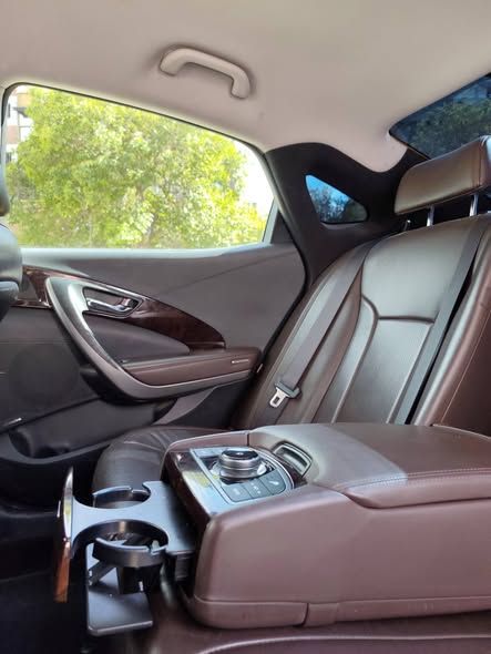 هونداي أزيرا 2011 - صورة 5