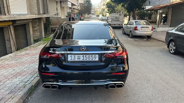 مرسيدس E300 2019 - صورة 3