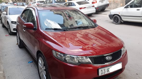 كيا فورتي 2010 - صورة 2