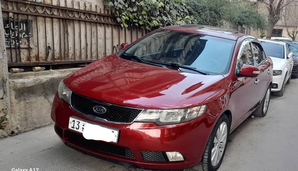كيا فورتي 2010 - صورة 3