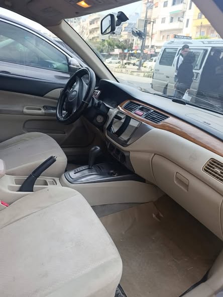 ميتسوبيشي لانسر 2006 - صورة 2