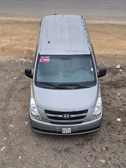 هيونداي ستاريكس 2010 - صورة 2