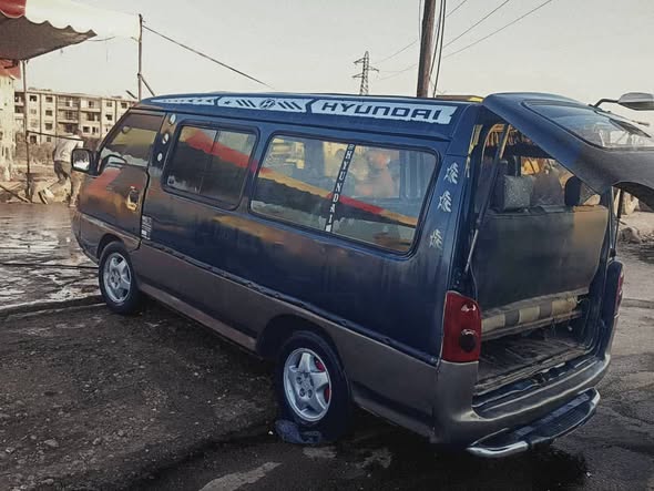 هيونداي H-1 1996 - صورة 2