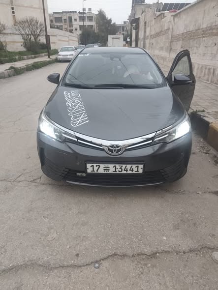 تويوتا كورولا 2018 - صورة 1