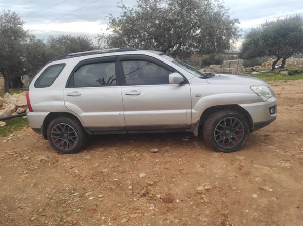 كيا سبورتاج 2009 - صورة 3