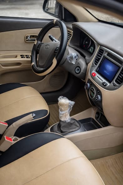 كيا ريو 2009 - صورة 3