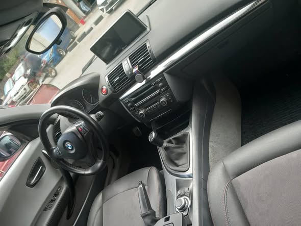 بي ام دبليو 116 2006 - صورة 5