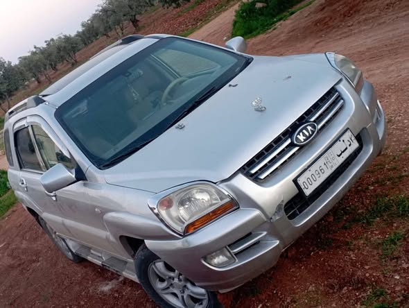 كيا سبورتاج 2005 - صورة 3