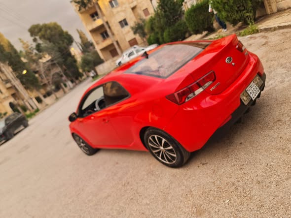 كيا فورتي 2011 - صورة 5