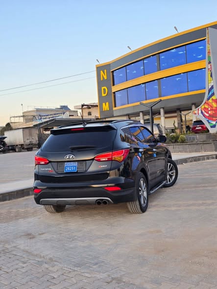 هيونداي سنتافي 2013 - صورة 2