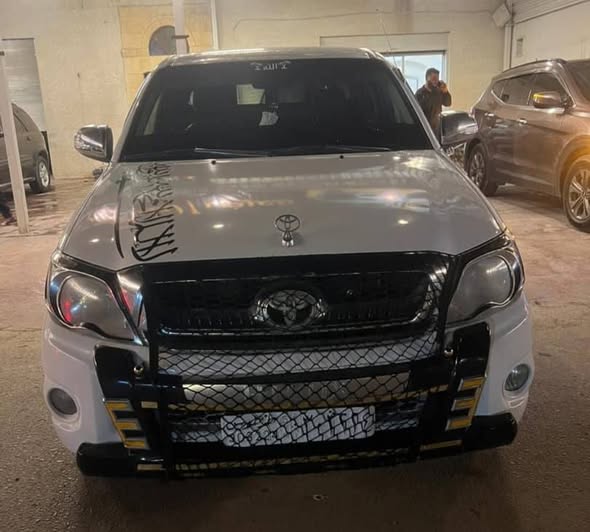 تويوتا هايلوكس 2011 - صورة 2