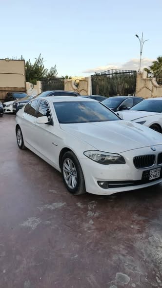 بي ام 528 2011 - صورة 4