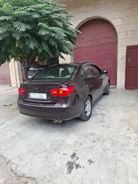 هيونداي الينترا 2011 - صورة 3