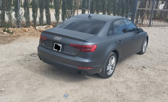 أودي A4 2017 - صورة 1