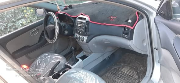 هيونداي افانتي 2007 - صورة 4