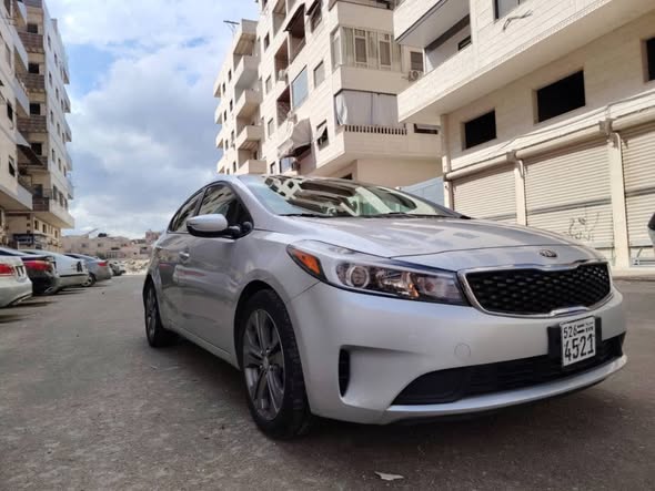 كيا فورتي 2018 - صورة 1